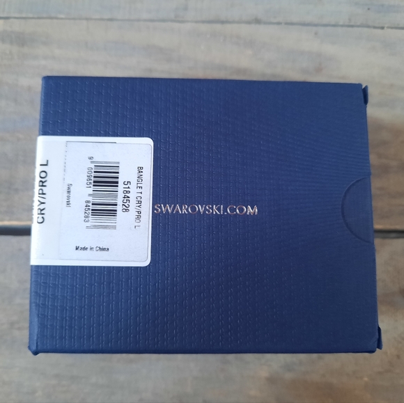 Swarovski Tactic Bangle Bracelet NIB - Picture 6 of 16